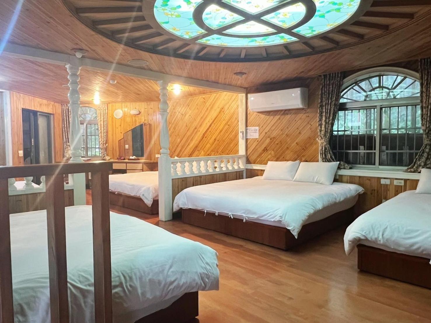 Gemlu Villa Lugu Buitenkant foto