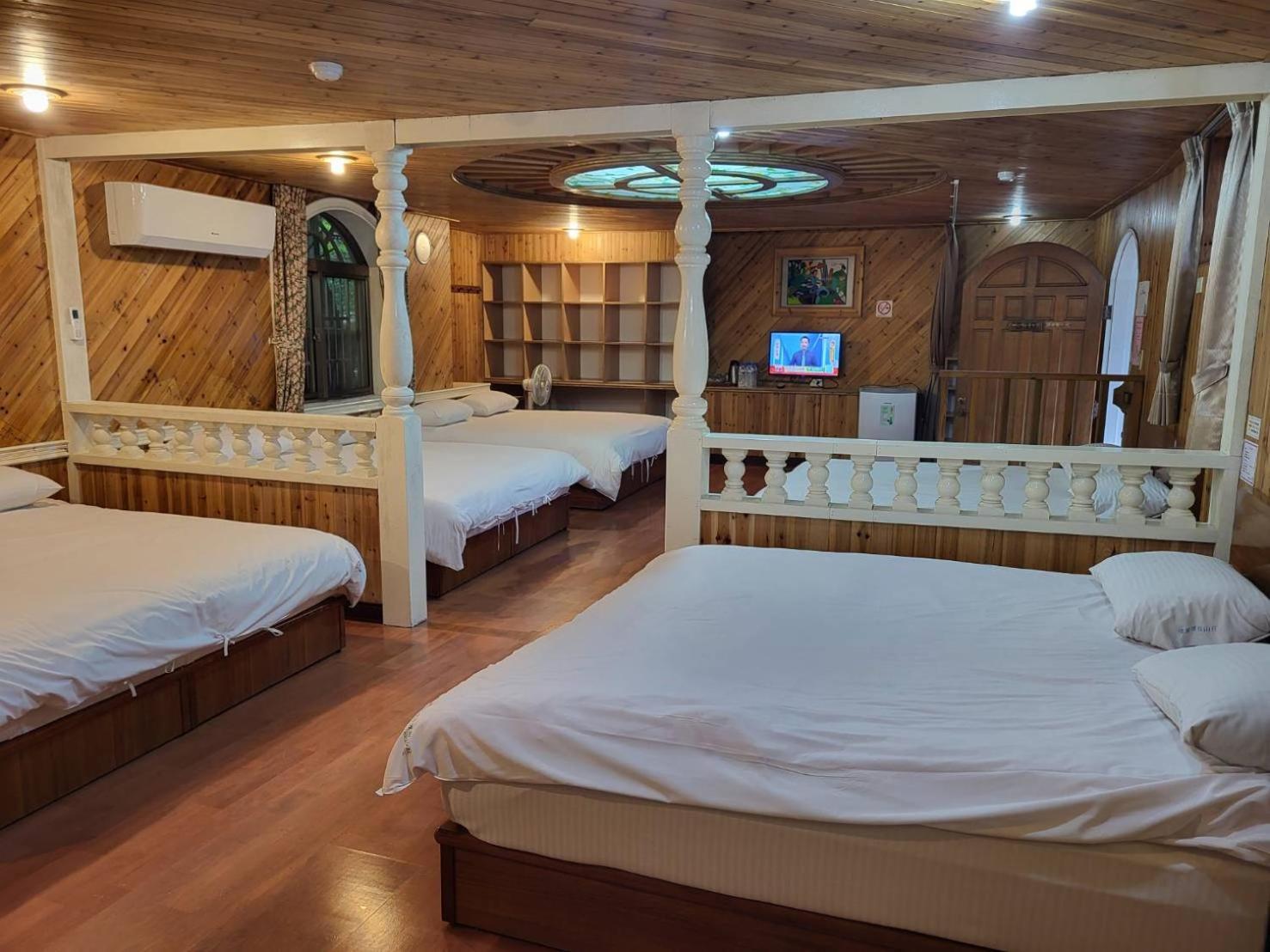 Gemlu Villa Lugu Buitenkant foto