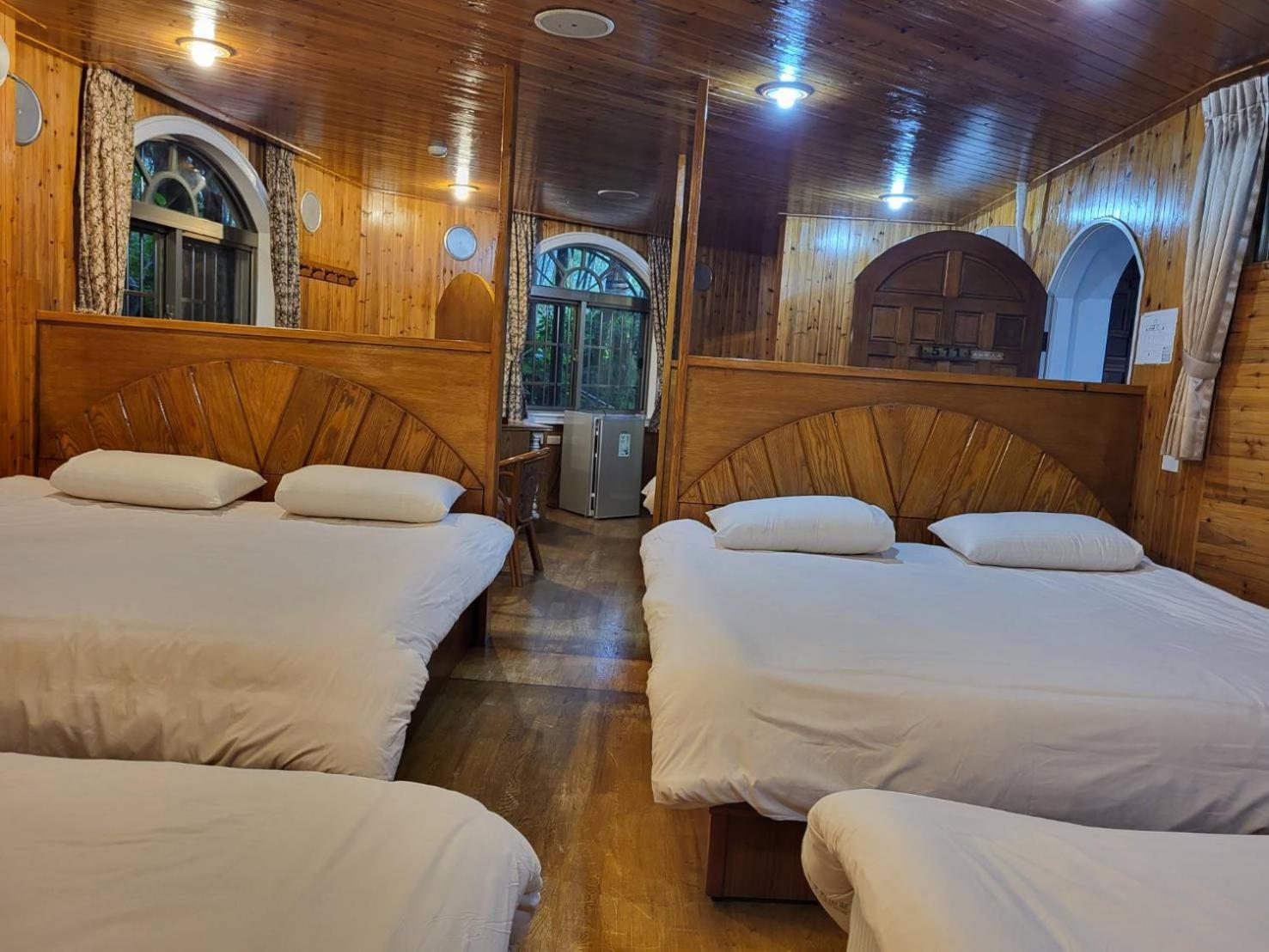 Gemlu Villa Lugu Buitenkant foto