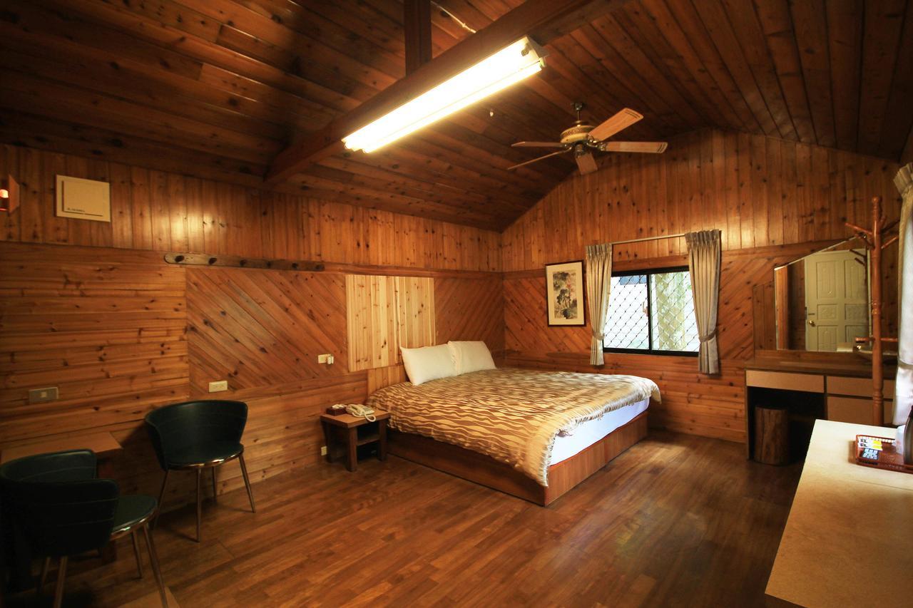 Gemlu Villa Lugu Buitenkant foto